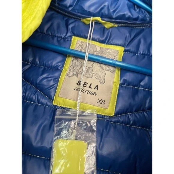 SELA PACKABLE PUFFER VEST SMALL - Picture 3 of 5